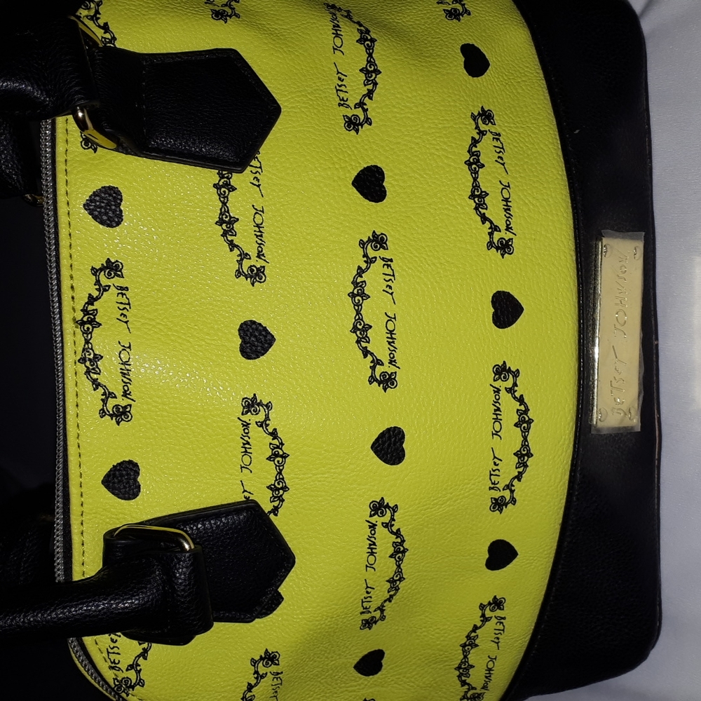 Betsey johnson purse